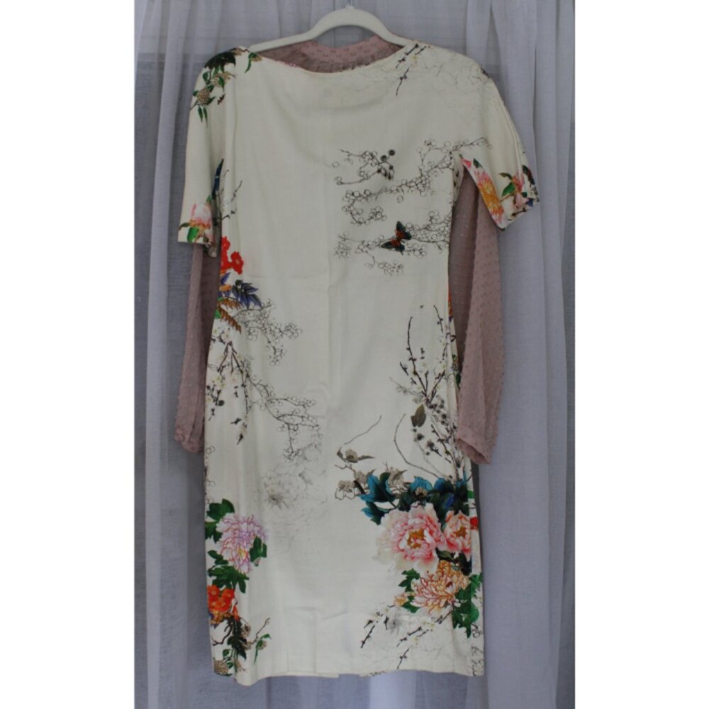 White Floral Print Short Sleeve Dress – Women’s Size M